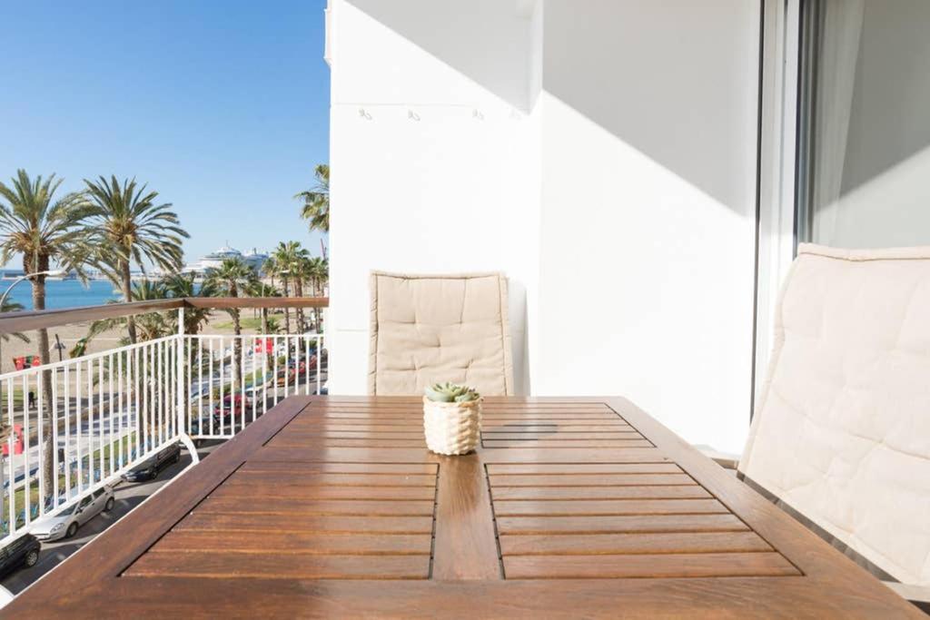 Tgh/ Malagueta Paradise Malaga Exterior photo